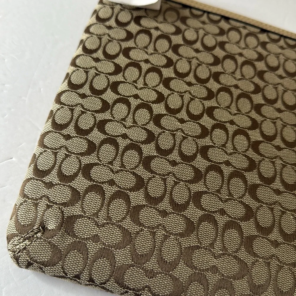 Coach Signature Tablet Sleeve Khaki Metallic